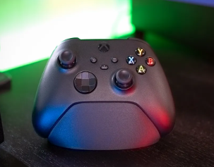 Minimalist controller stand 2 pack
